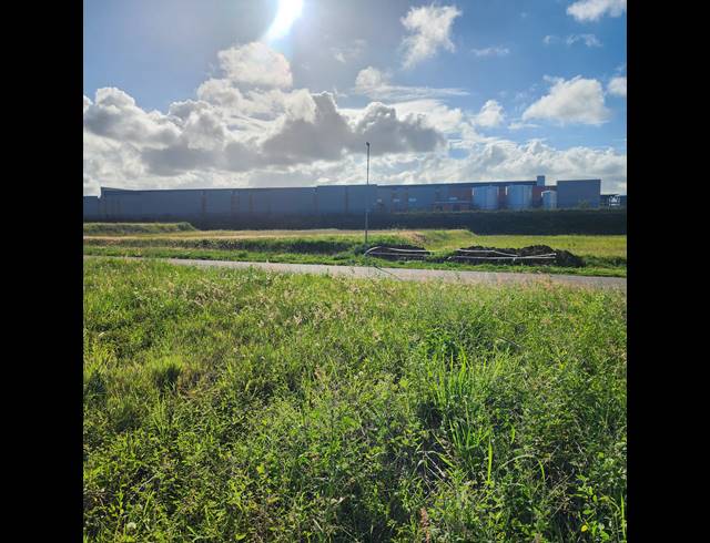 6,778M² VACANT LAND FOR SALE IN MOUNT MORELAND